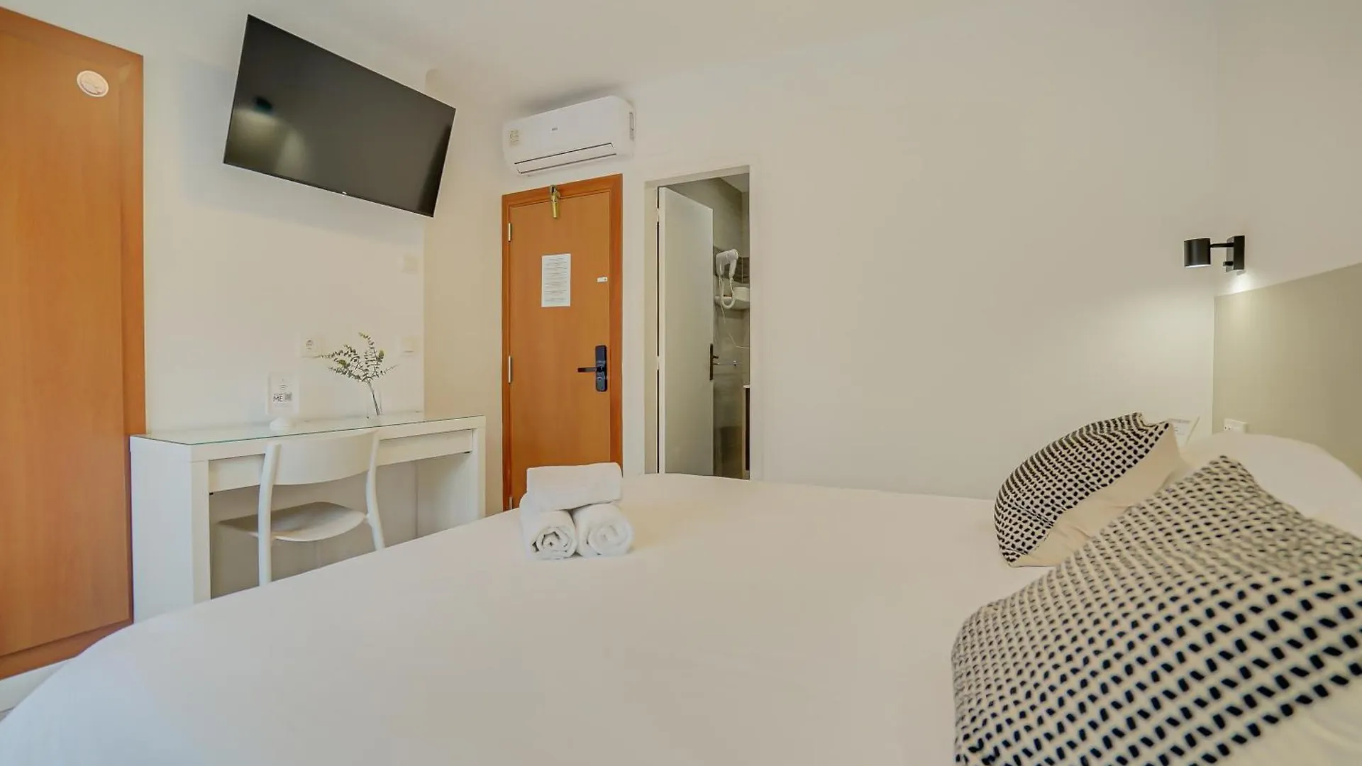 Hostal Y Apartamento Moli De Mar Lloret de Mar 2*,  Spanien