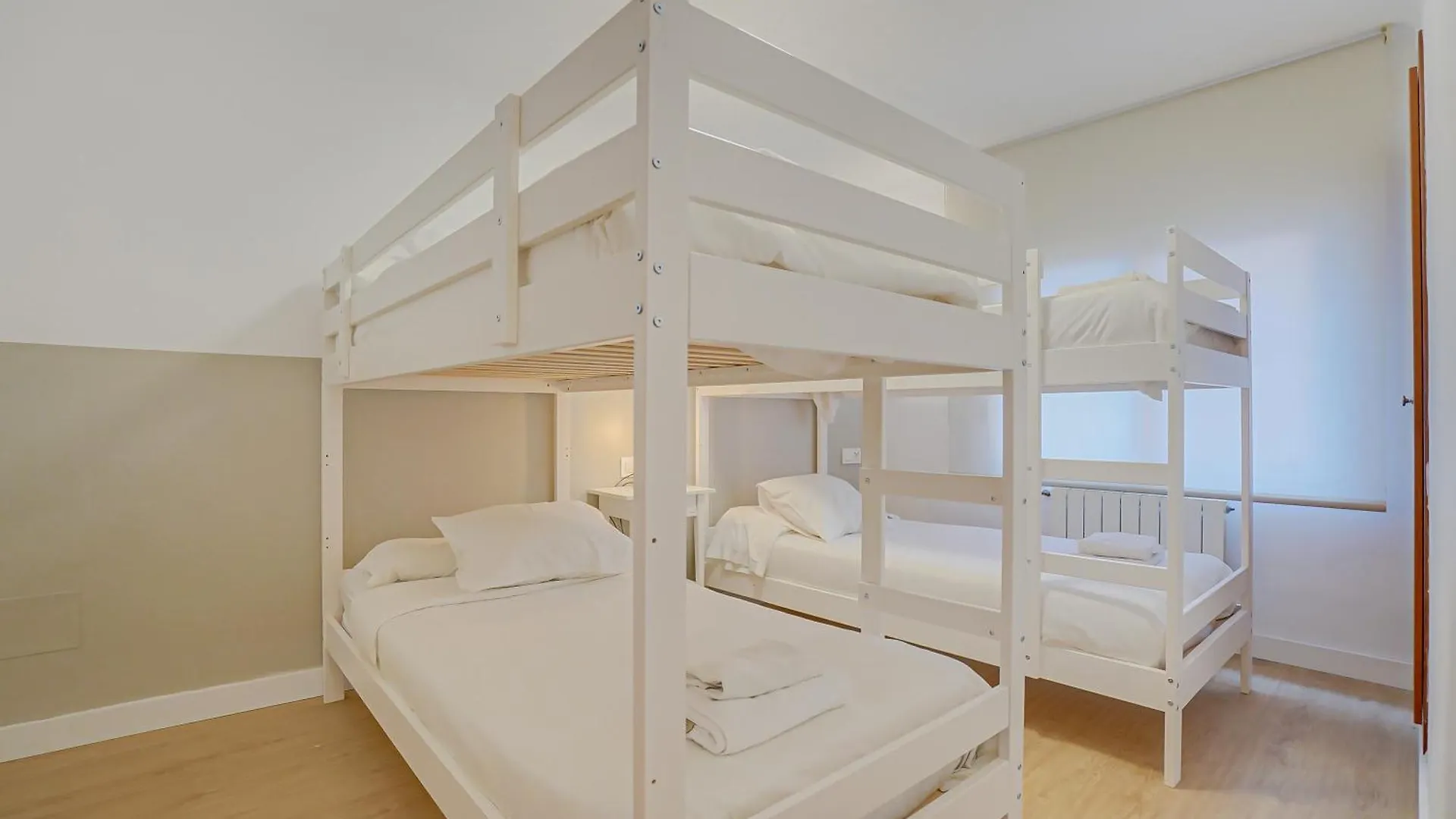 ** Guest house Hostal Y Apartamento Moli De Mar Lloret de Mar Spain