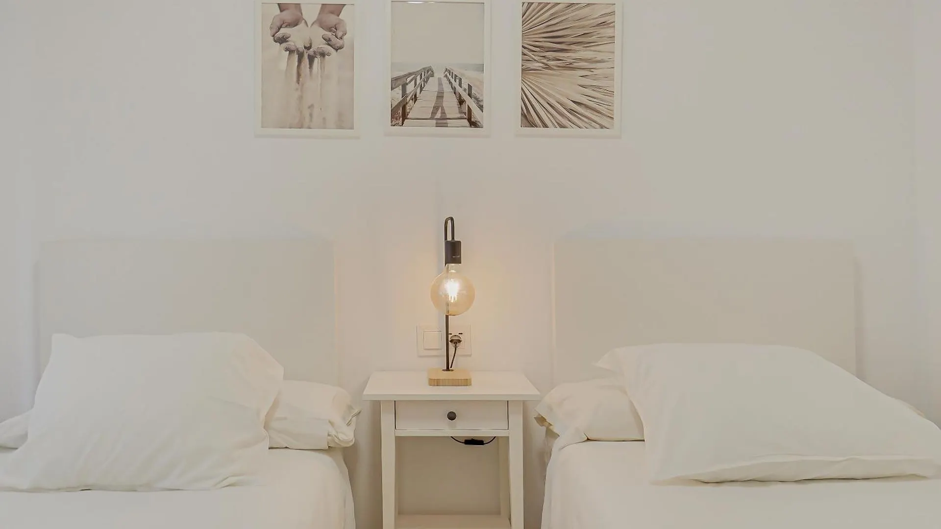 ** Guest house Hostal Y Apartamento Moli De Mar Lloret de Mar Spain